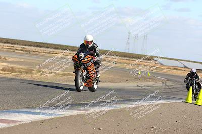 media/Nov-03-2024-TrackDaz (Sun) [[44580f4982]]/B Group/1220pm (Wheelie Bump)/